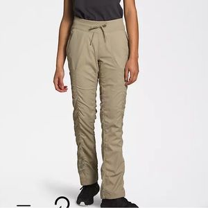 Northface Aphrodite 2.0 pants